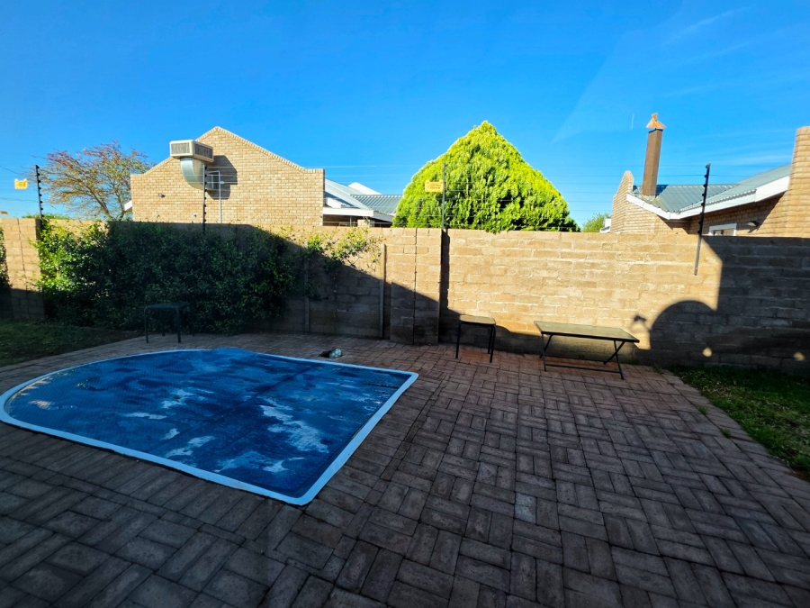 11 Bedroom Property for Sale in Keidebees Northern Cape